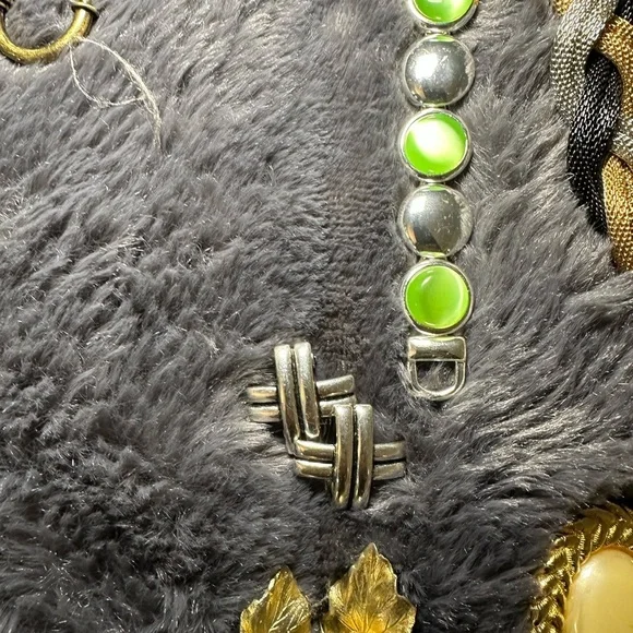 Costume Jewelry Lot - Picture 11 of 15